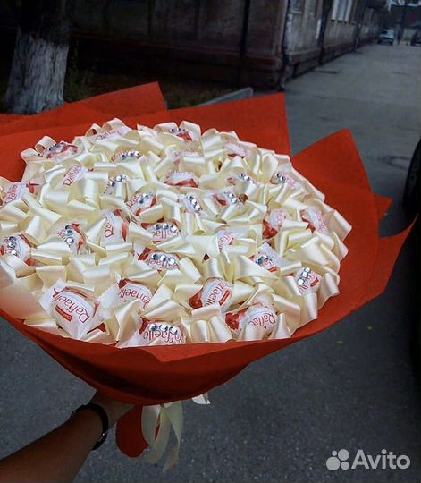 Букеты из конфет, фруктов