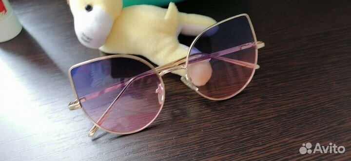 Солнцезащитные очки женские