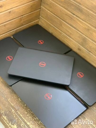 Ноутбук Dell inspiron i5 7300+gtx1050 4gb