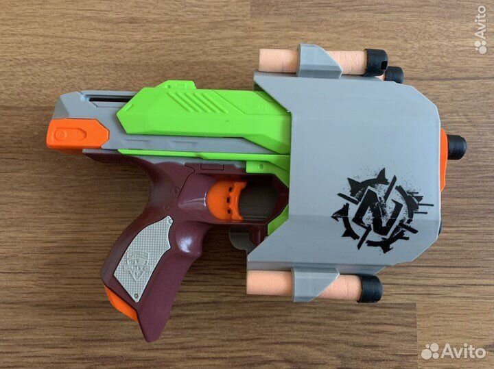 Бластер Nerf Zombie с кобурой и стрелами