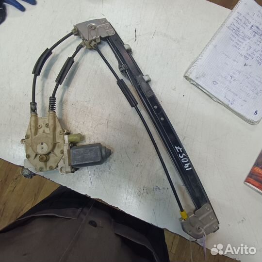 Стеклоподъемник электрический BMW 3