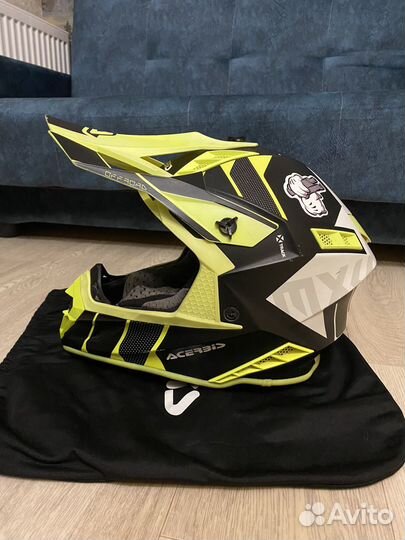 Кроссовый шлем acerbis