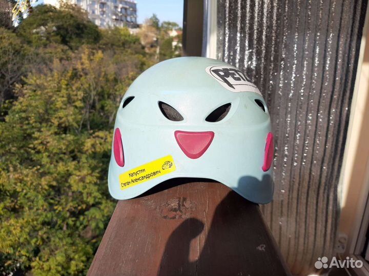 Каска для альпинизма и скалолазания