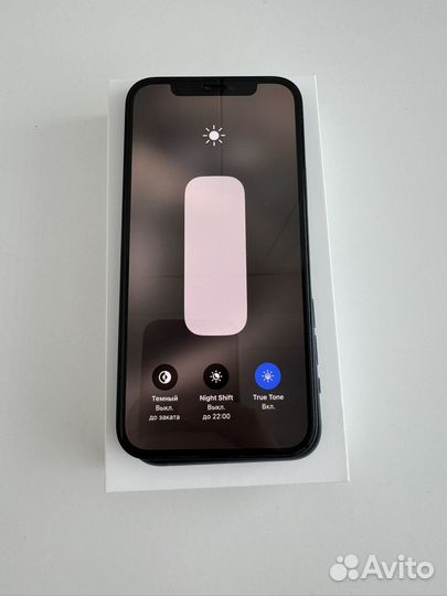 iPhone 12, 64 ГБ