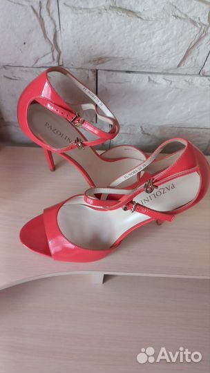 Туфли женские