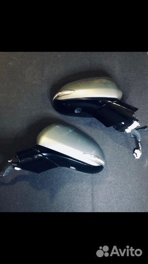 Боковое зеркало