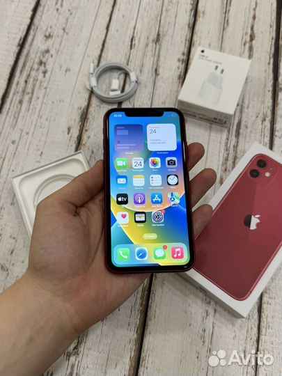 iPhone 11, 64 ГБ