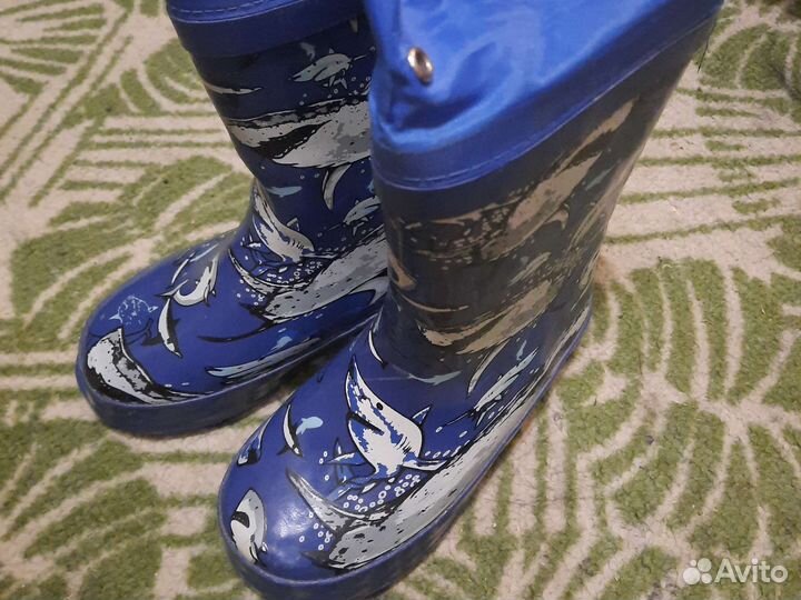 Резиновые сапоги