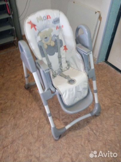 Стульчик для кормления