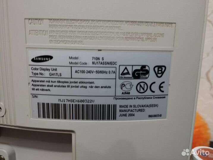 Монитор Samsung