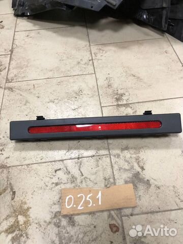 Знак аварийной остановки Mercedes-Benz E-Class