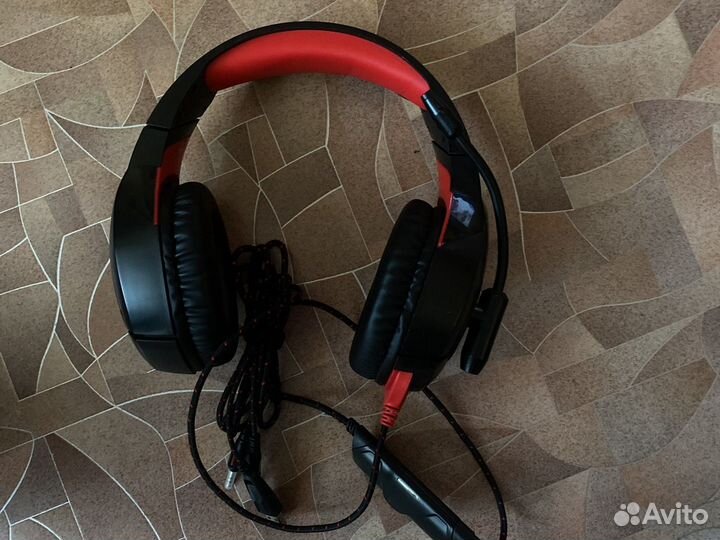 Игровые наушники с микрофоном