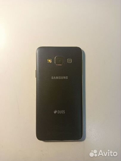 Samsung Galaxy A3 SM-A300F, 16 ГБ