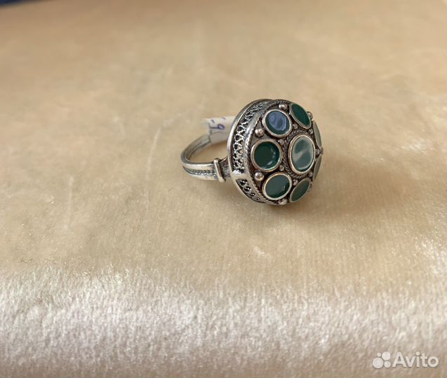 Серебряное кольцо