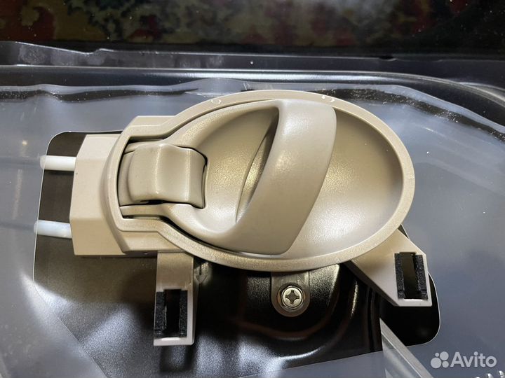 Фарнитура задней левой двери для Ниссан Куб Z12