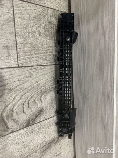 Крепление заднего бампера Honda Fit GE6 правое