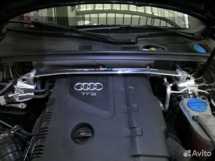 Передняя распорка Audi A4 B8 A5 8T