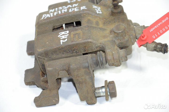 Суппорт задний правый Nissan Pathfinder R52 3.5