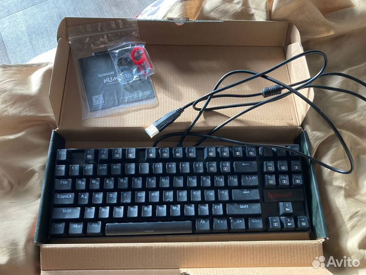 Игровая механическая клавиатура Redragon Kumara