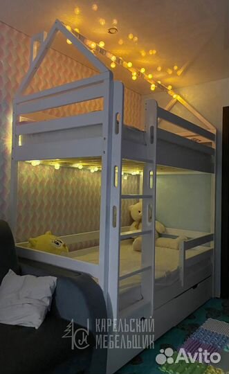 Двухъярусная кровать Домик