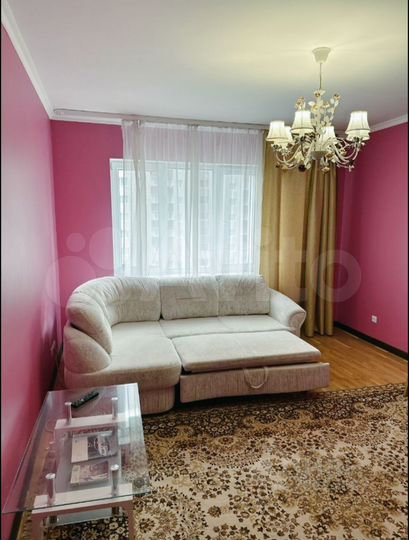 2-к. квартира, 50 м², 8/18 эт.