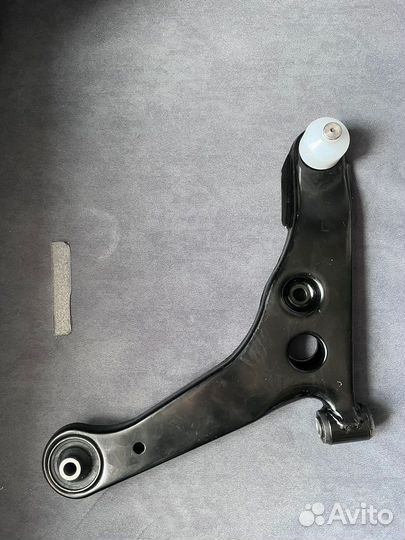 Амортизаторы передние на lancer 9 оригинал