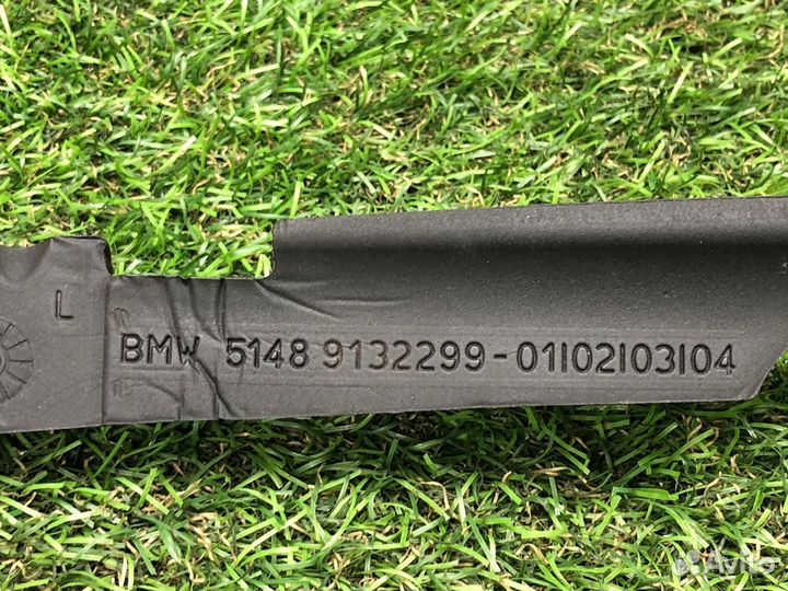 Уплотнитель левый Bmw 5 Series F10 N52B30AF
