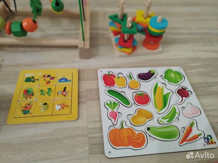 Развивающие игрушки пакетом деревянные