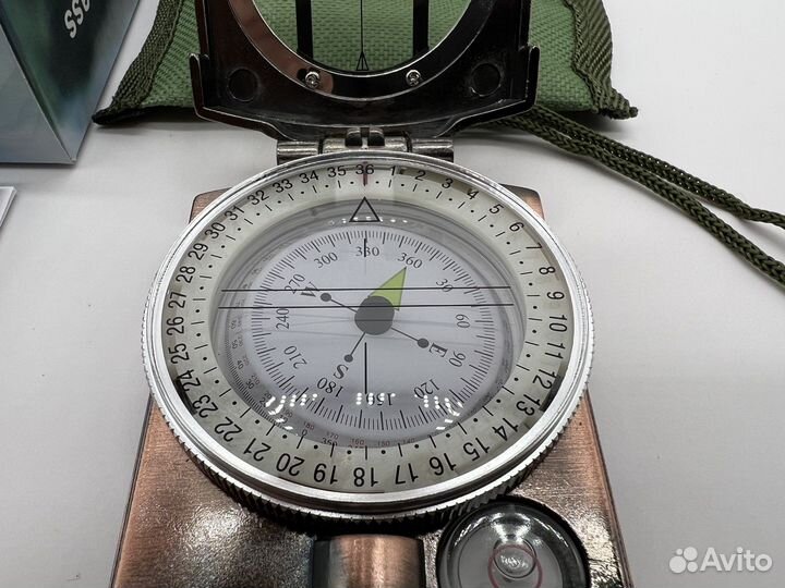 Компас армейский жидкостный металлический