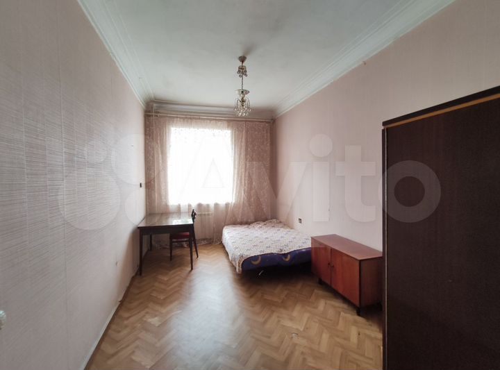 4-к. квартира, 95,8 м², 2/3 эт.