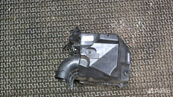 Корпус воздушного фильтра Ford Escape 2015, 2018