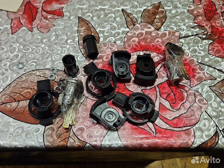 Комплект ключей с личинками для кофра givi