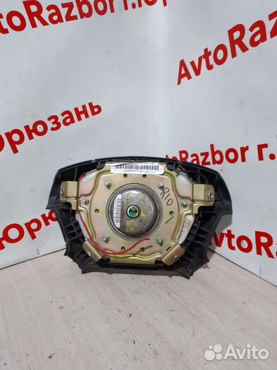 Подушка безопасности в руль Kia Rio 1