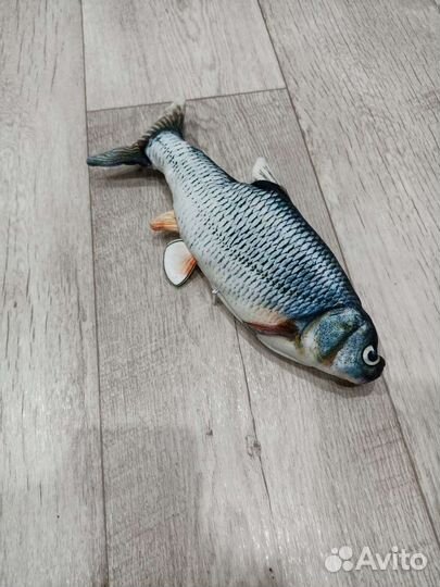 Рыба с подвижным хвостом