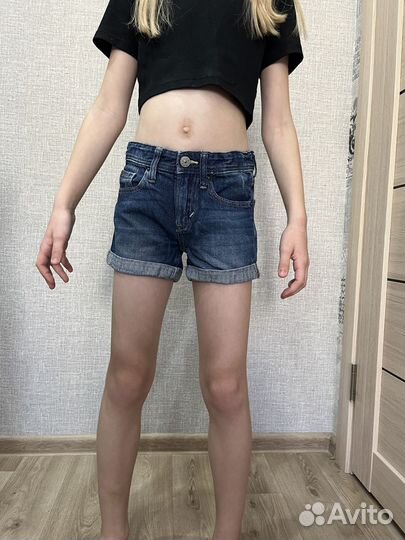 Джинсовые шорты для девочки