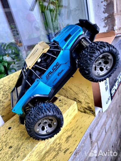 Монстр-трак джип на радиоуправлении