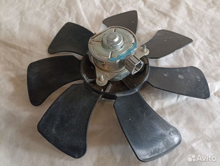 Mazda 3 BL Моторчик вентилятора