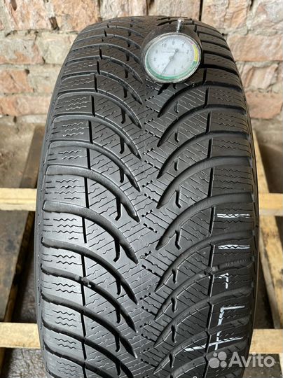 Michelin Alpin A4 215/65 R15