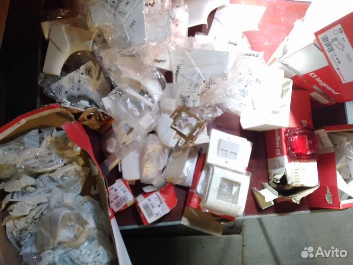 Legrand, дкс, комплектующие для кабельных каналов