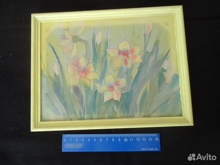 Картина на шёлке батик 20*26 нарциссы