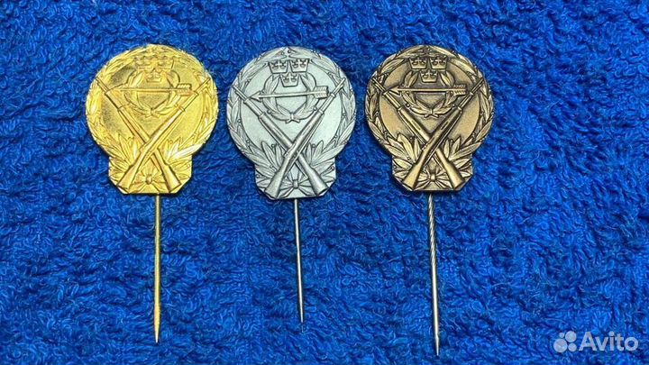 Знак,значок.За отличную стрельбу 3 шт. Швеция