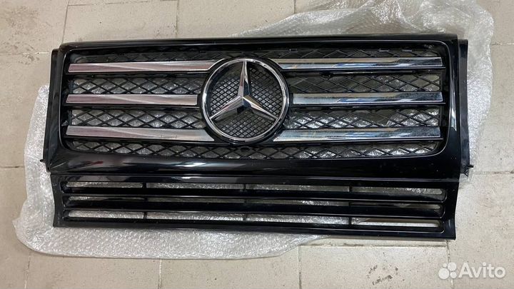 Оригинал решетка радиатора Mercedes g class w463