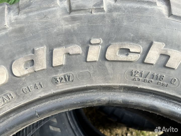 Bfgoodrich Mud-Terrain T/A KM2 265/70 R17 121Q