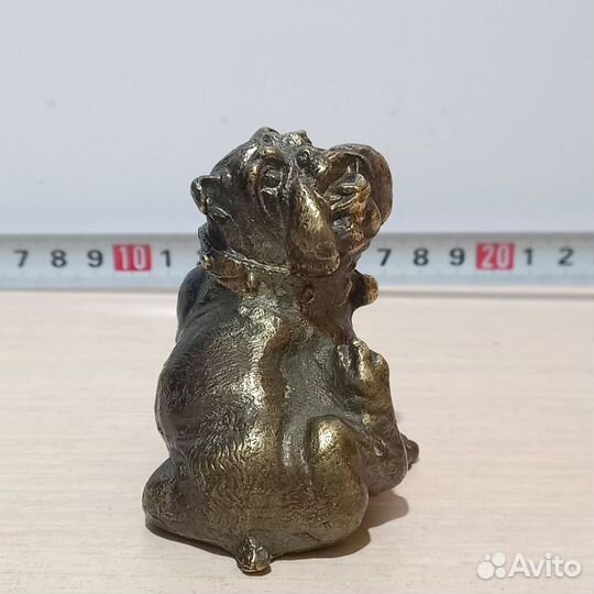 Бронзовая статуэтка бульдог в подарок.Литьё 383 гр