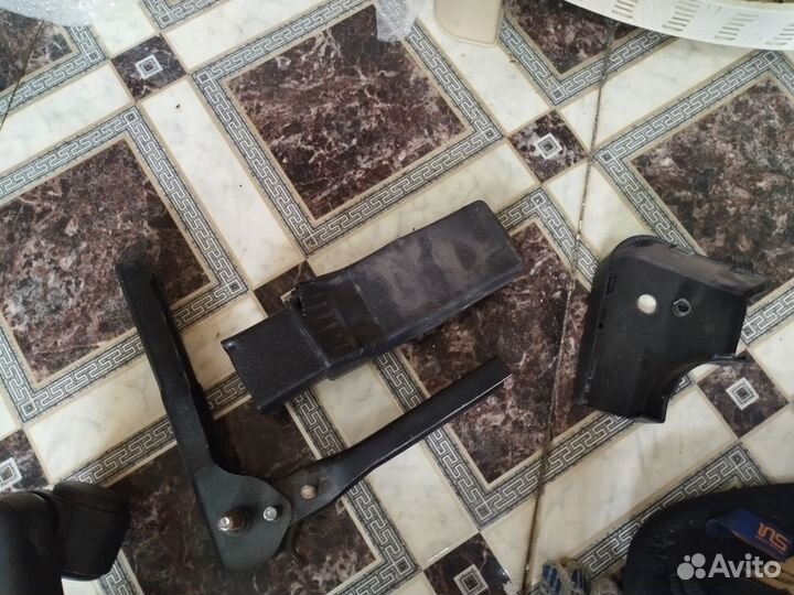 Запчасти для стула офисного