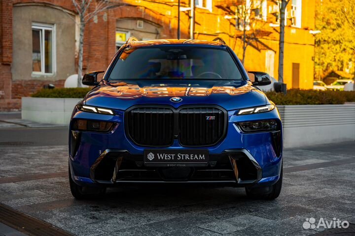 BMW X7 4.4 AT, 2024, 5 330 км
