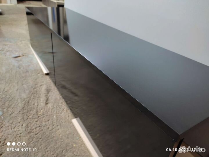 Полка навесная