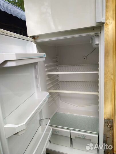 Холодильник б/у