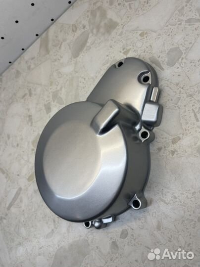 Крышка генератора kawasaki ZZR400 1-2