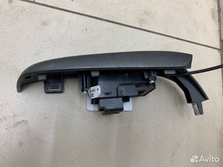 Кнопка стеклоподъемника задняя правая Honda Civic